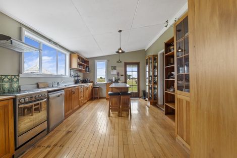 Photo of property in 53 Ladys Mile, Eltham, 4322