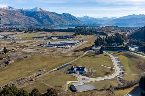 Photo of property in 16 Ranch Terrace, Wanaka, 9382