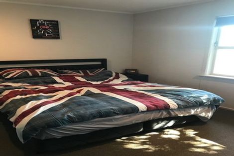 Photo of property in 145 Hutchinsons Road, Bucklands Beach, Auckland, 2014