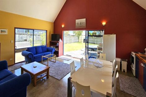 Photo of property in 135 Kowhai Avenue, Matarangi, Whitianga, 3592