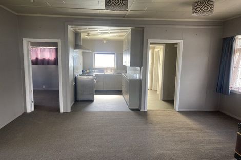 Photo of property in 121 Peel Street, Westport, 7825