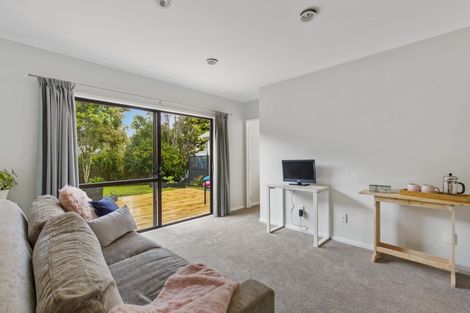 Photo of property in 44 Bay Vista Drive, Red Beach, 0932