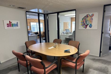 Photo of property in 337 Devon Street West, New Plymouth, 4310