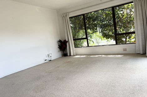 Photo of property in 67 Hyperion Drive, Randwick Park, Auckland, 2105