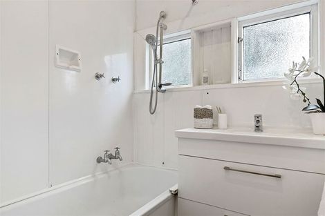 Photo of property in 1/13 Lansbury Avenue, Strowan, Christchurch, 8052