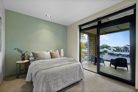 Photo of property in 30c Thackeray Street, Hamilton Lake, Hamilton, 3204