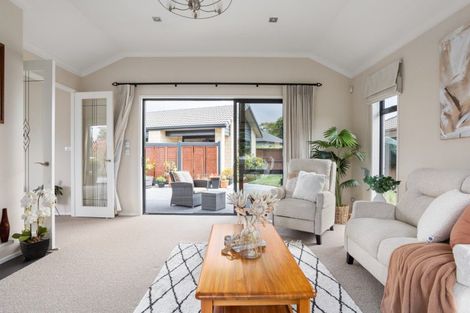 Photo of property in 7 Matemuri Drive, Papamoa Beach, Papamoa, 3118