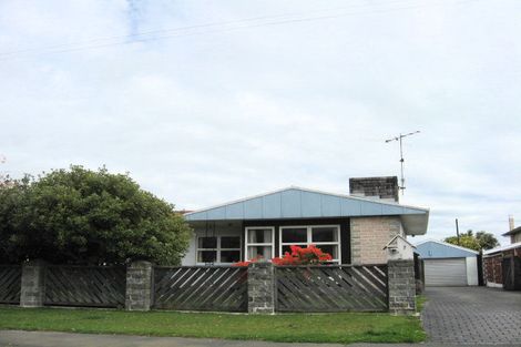 Photo of property in 7 Derby Street, Stoke, Nelson, 7011