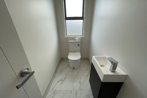 Photo of property in 64 Pelorus Avenue, Poraiti, Napier, 4112