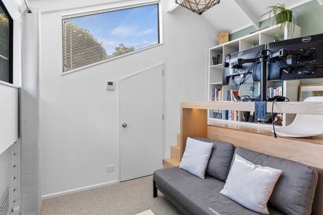 Photo of property in 9 Shalamar Drive, Cashmere, Christchurch, 8022