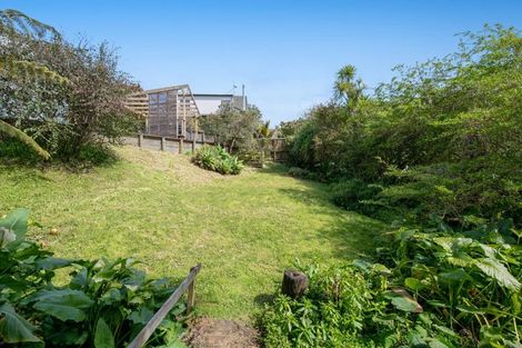 Photo of property in 2/25 Philson Terrace, Browns Bay, Auckland, 0630