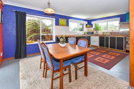 Photo of property in 9 Challen Close, Conifer Grove, Takanini, 2112