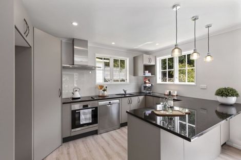 Photo of property in 104 Kamahi Street, Stokes Valley, Lower Hutt, 5019