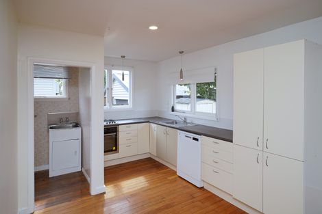 Photo of property in 47 Aorangi Road, Bryndwr, Christchurch, 8053