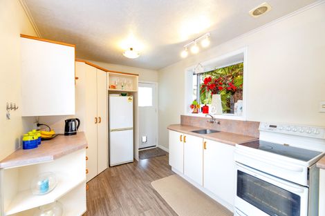 Photo of property in 8 Westcott Street, Dallington, Christchurch, 8061