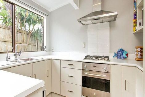 Photo of property in 1/16 Sylvan Crescent, Te Atatu South, Auckland, 0610