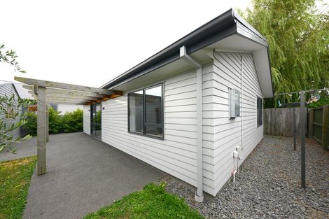Photo of property in 108 Hills Road, Edgeware, Christchurch, 8013