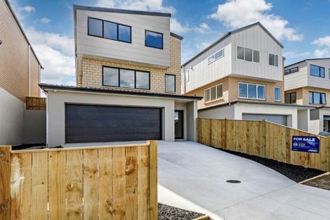 Photo of property in 47 Sunnyheights Road, Orewa, 0931