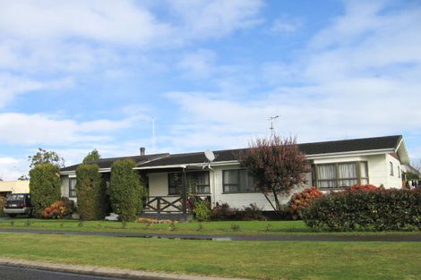 Photo of property in 5 Nicholson Street, Mayfair, Hastings, 4122