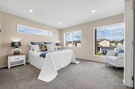Photo of property in 23 Rohi Place, Flat Bush, Auckland, 2019