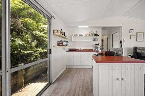 Photo of property in 3 Cambrae Road, Raglan, 3225