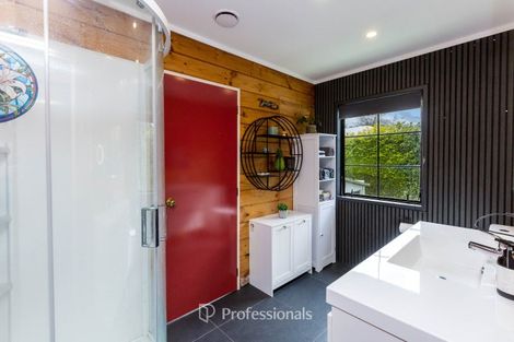Photo of property in 301 Main Road North, Brown Owl, Upper Hutt, 5018