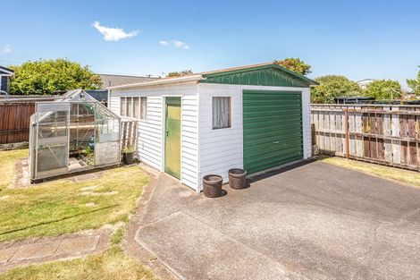 Photo of property in 12 Lindsey Crescent, Springvale, Whanganui, 4501