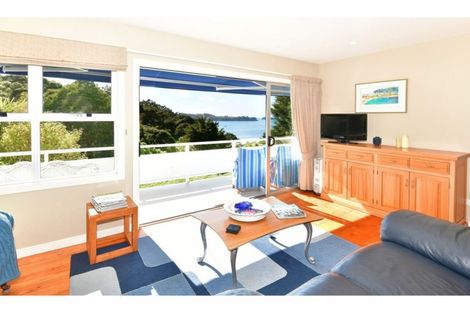 Photo of property in 11 Opahi Bay Road, Mahurangi West, Warkworth, 0983