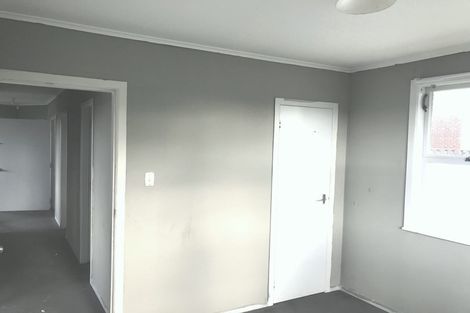 Photo of property in 83 Christmas Road, Manurewa, Auckland, 2102