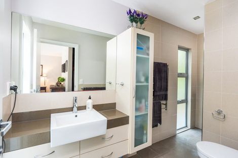 Photo of property in 10 Parawera Drive, Acacia Bay, Taupo, 3330