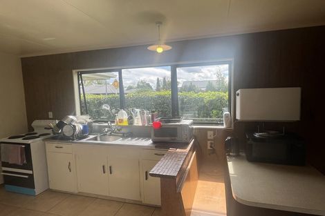 Photo of property in 2/494 Ferguson Street, Palmerston North, 4410