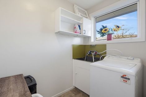 Photo of property in 35 Woodgrove Avenue, North New Brighton, Christchurch, 8083