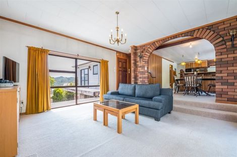 Photo of property in 24 Fenchurch Grove, Stokes Valley, Lower Hutt, 5019