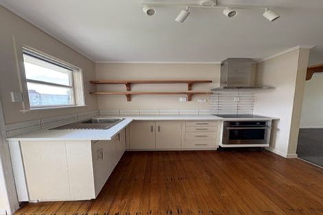 Photo of property in 23 Mair Street, Regent, Whangarei, 0112