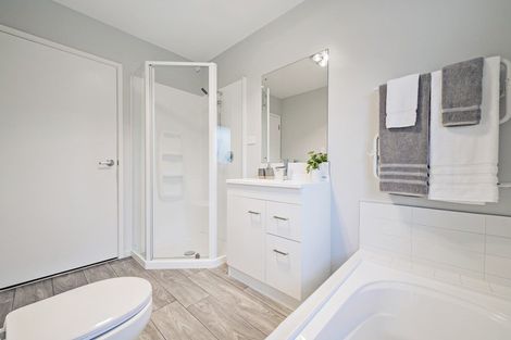 Photo of property in 6 Hannington Way, Rolleston, 7615