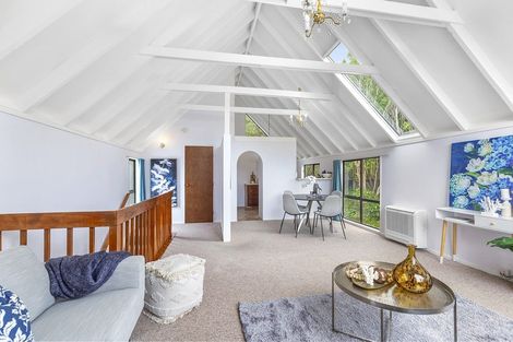 Photo of property in 84 Amapur Drive, Khandallah, Wellington, 6035