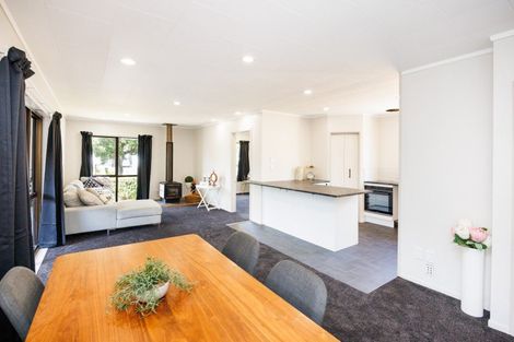 Photo of property in 4 Ngarimu Street, Roslyn, Palmerston North, 4414