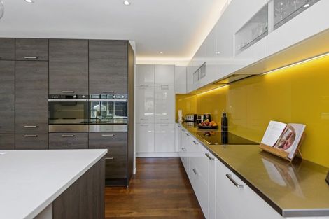 Photo of property in 10 Horseshoe Lake Road, Burwood, Christchurch, 8061