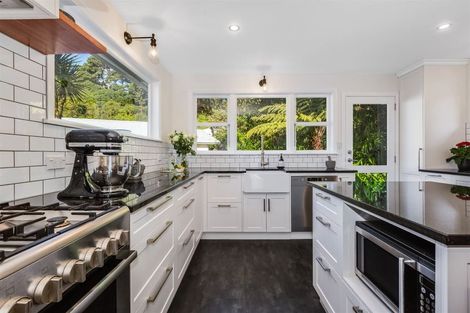 Photo of property in 21 Mahoe Street, Tawa, Wellington, 5028