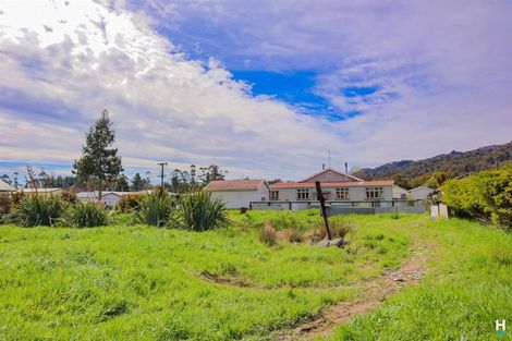 Photo of property in 37 Inverness Street, Dunollie, Runanga, 7803