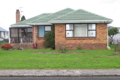 Photo of property in 35 Motatau Road, Papatoetoe, Auckland, 2025