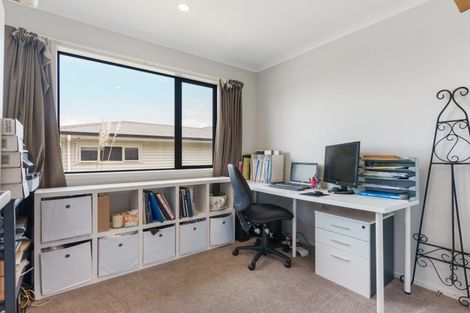 Photo of property in 76 Maire Road, Orewa, 0931