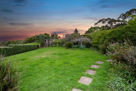 Photo of property in 203 Mangakura Road, Helensville, 0875