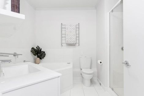 Photo of property in 3/15 Sixth Avenue, Tauranga, 3110