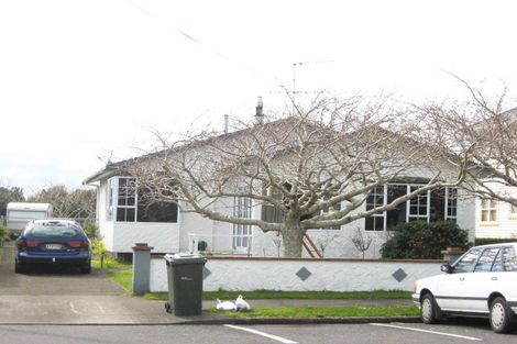 Photo of property in 21 Norman Street, Lower Vogeltown, New Plymouth, 4310