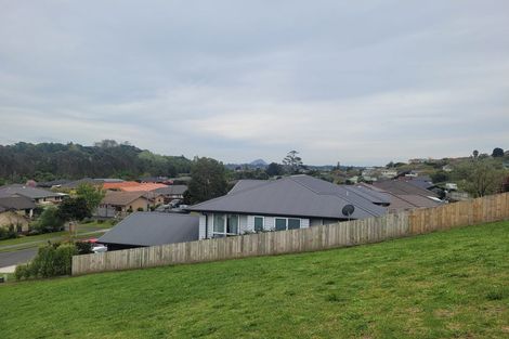 Photo of property in 15 Sunnybrooke Close, Welcome Bay, Tauranga, 3112