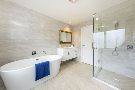 Photo of property in 33 Mcquoids Road, Flat Bush, Auckland, 2019