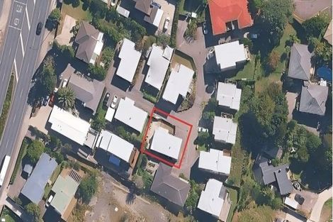 Photo of property in 559b Glenfield Road, Glenfield, Auckland, 0629