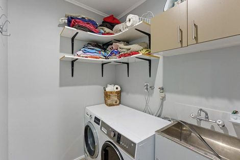 Photo of property in 33 Margaret Road, Raumati Beach, Paraparaumu, 5032