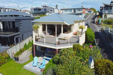 Photo of property in 21b Hamblyn Street, Strandon, New Plymouth, 4312
